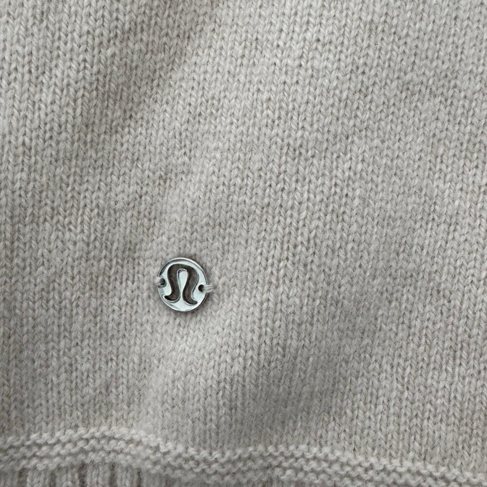 Lululemon 100% Cashmere Sweater Crewneck - Picture 7 of 10